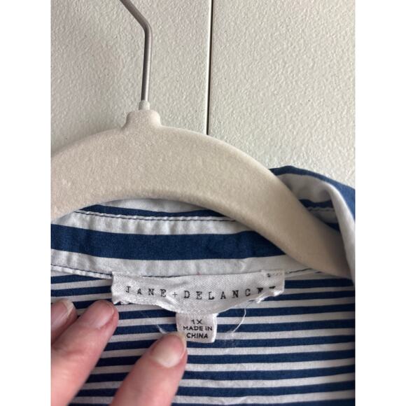 Jane + Delancey Blue and White Striped Long Convertible Sleeve Plus Size 1X - Picture 4 of 12